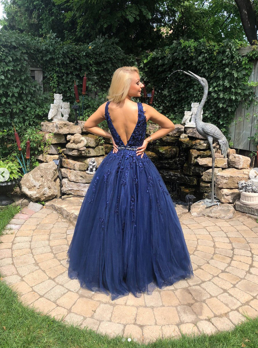 Blue Sleeveless V Neck Tulle Lace Long Prom Dresses