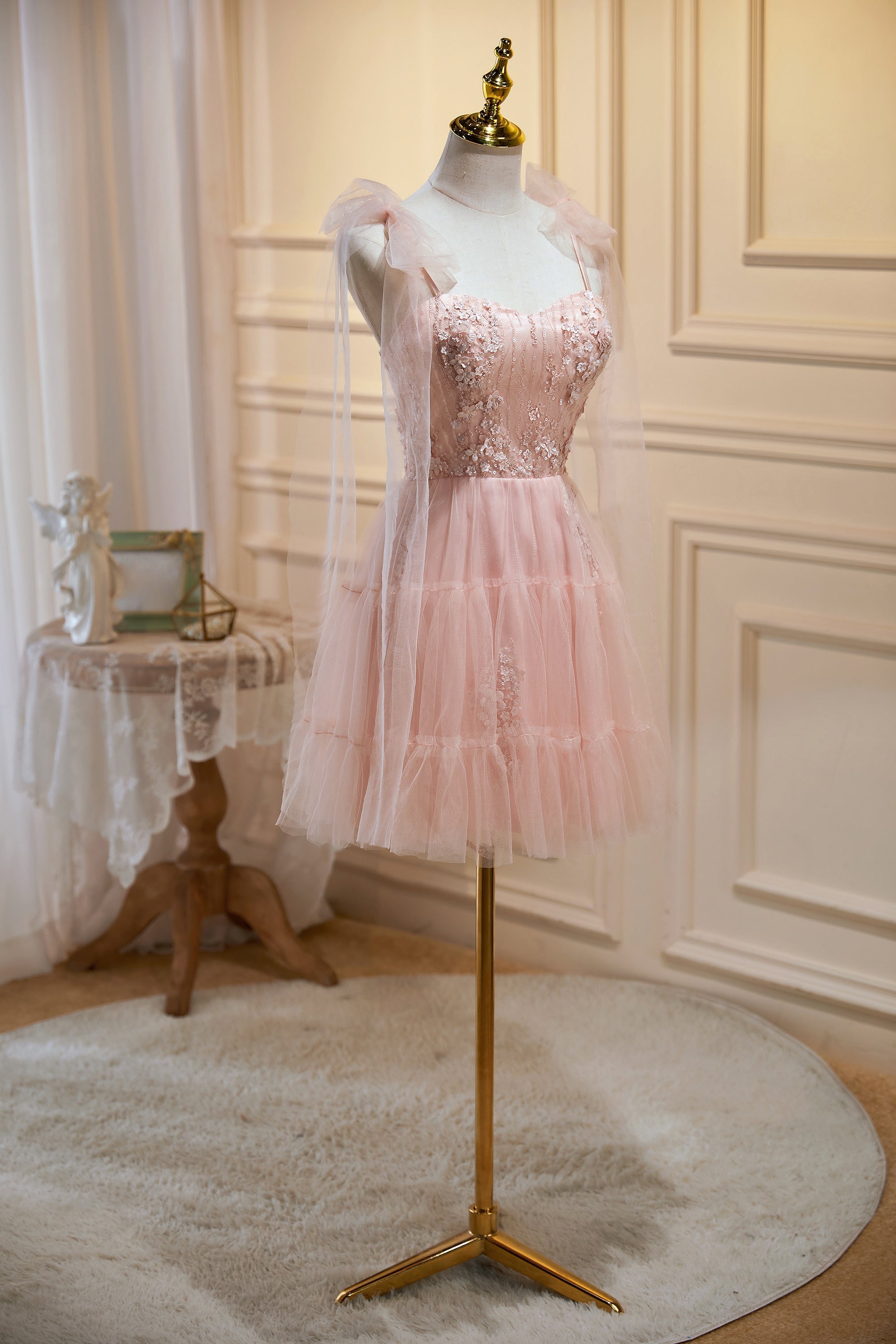 Pink Spaghetti Straps Sweetheart Tulle Homecoming Dresses