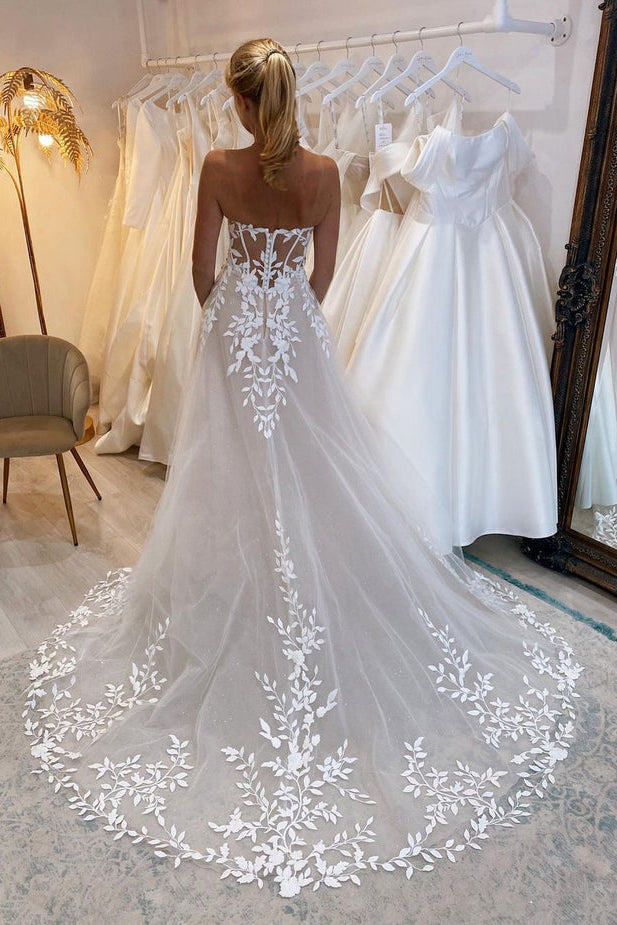 Fairy A Line Off the Shoulder Tulle Wedding Dresses with Appliques