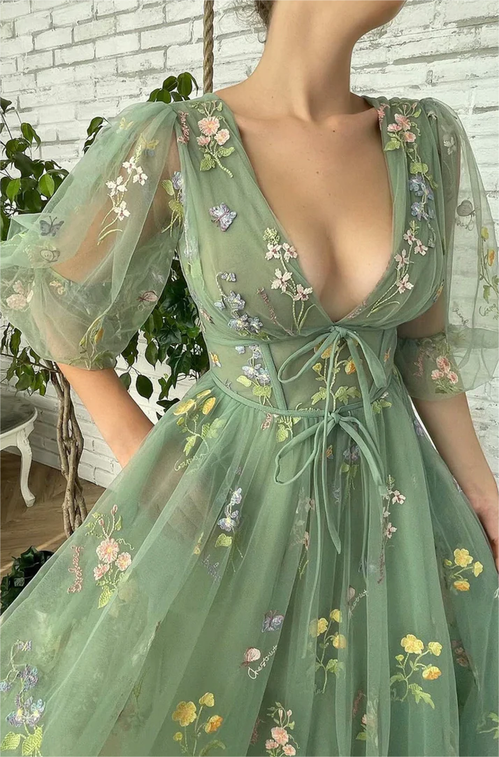 Flowy Green V-Neck Floral Lace Tea Length Prom Dress