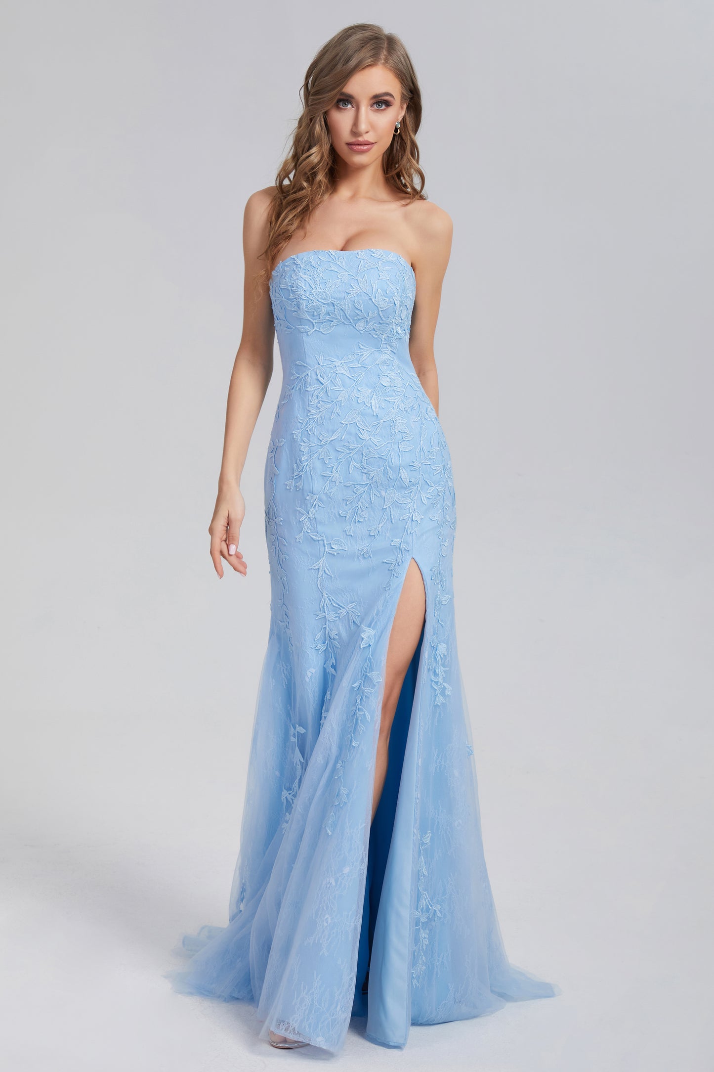 Mermaid Strapless Appliques Lace Prom Dresses
